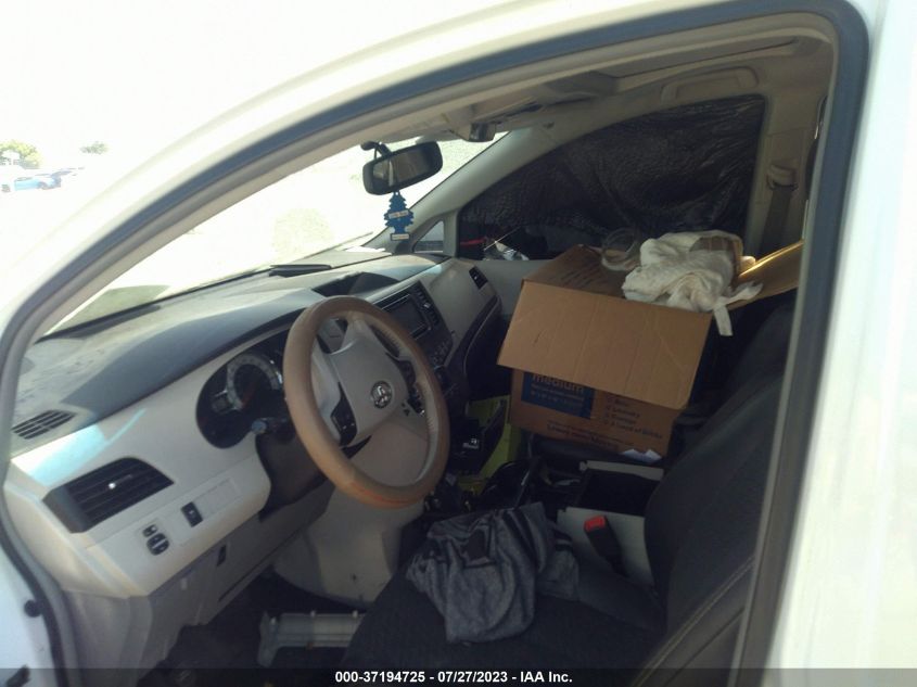 2014 TOYOTA SIENNA SE - 5TDXK3DCXES463718