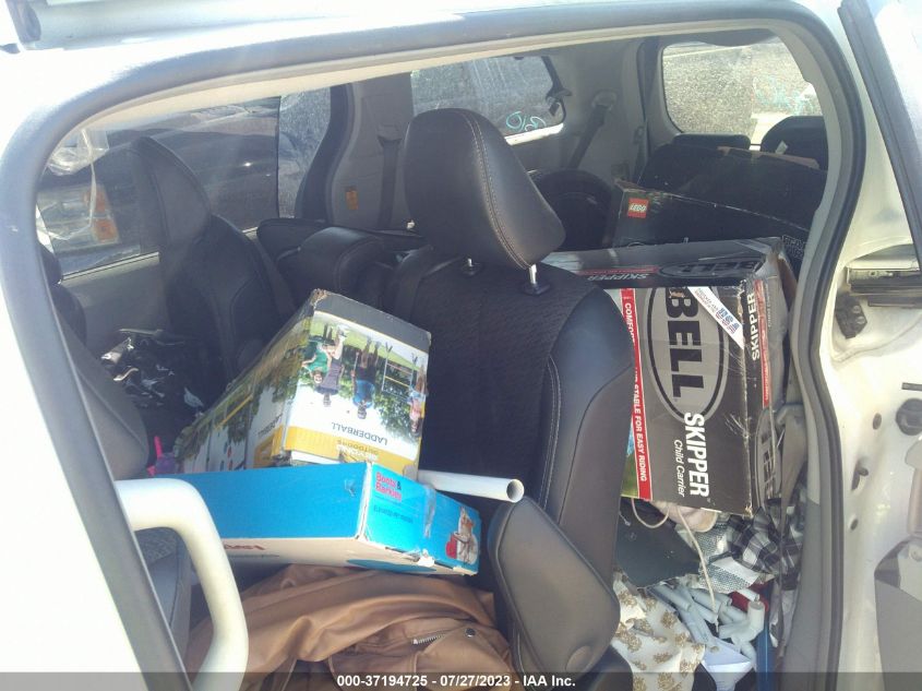 2014 TOYOTA SIENNA SE - 5TDXK3DCXES463718