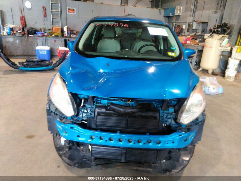 2013 FORD C-MAX HYBRID SE - 1FADP5AU0DL553267