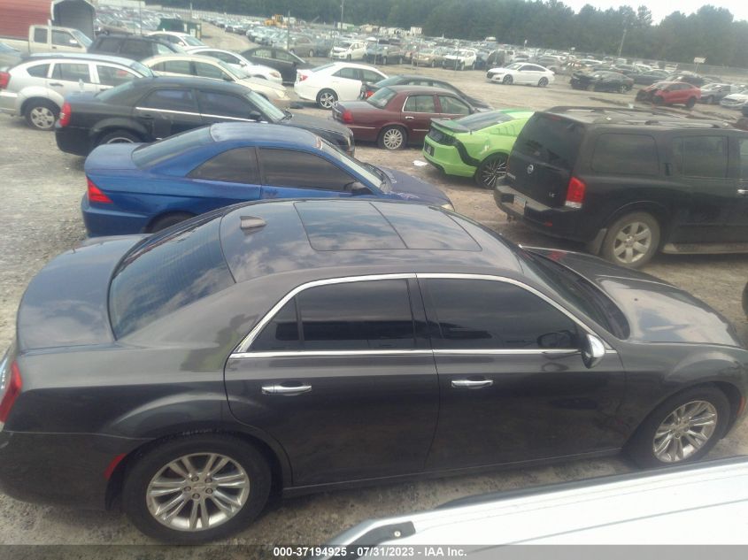 2016 CHRYSLER 300 300C - 2C3CCAEGXGH128272