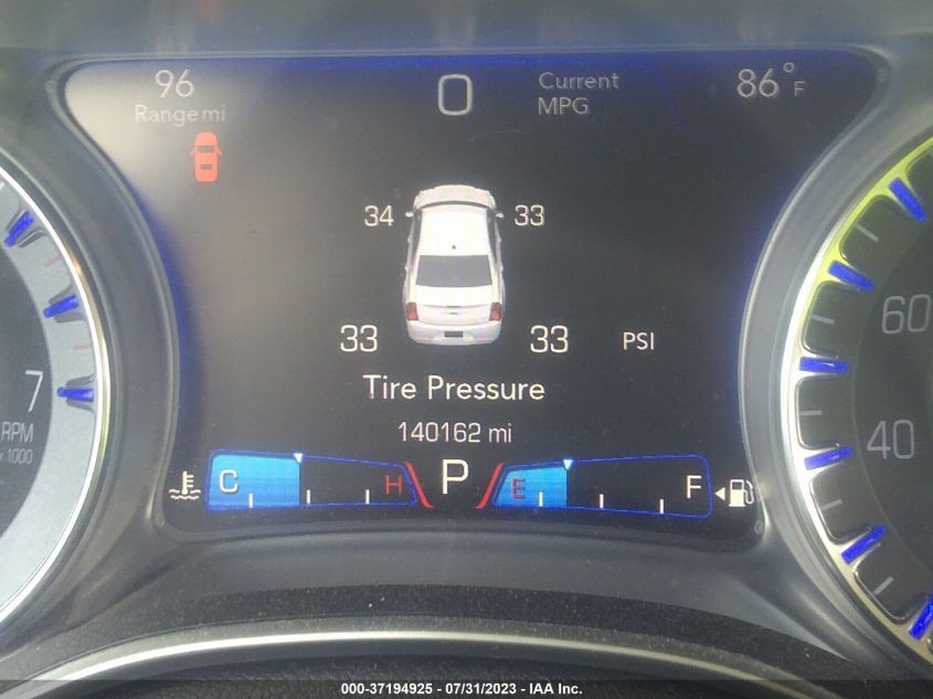 2016 CHRYSLER 300 300C - 2C3CCAEGXGH128272