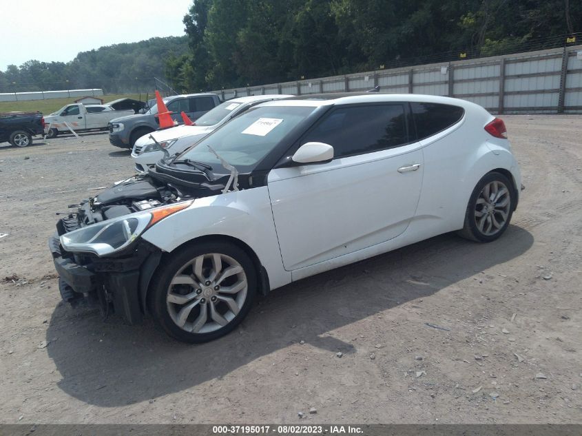 2013 HYUNDAI VELOSTER W/GRAY INT - KMHTC6AD1DU102510