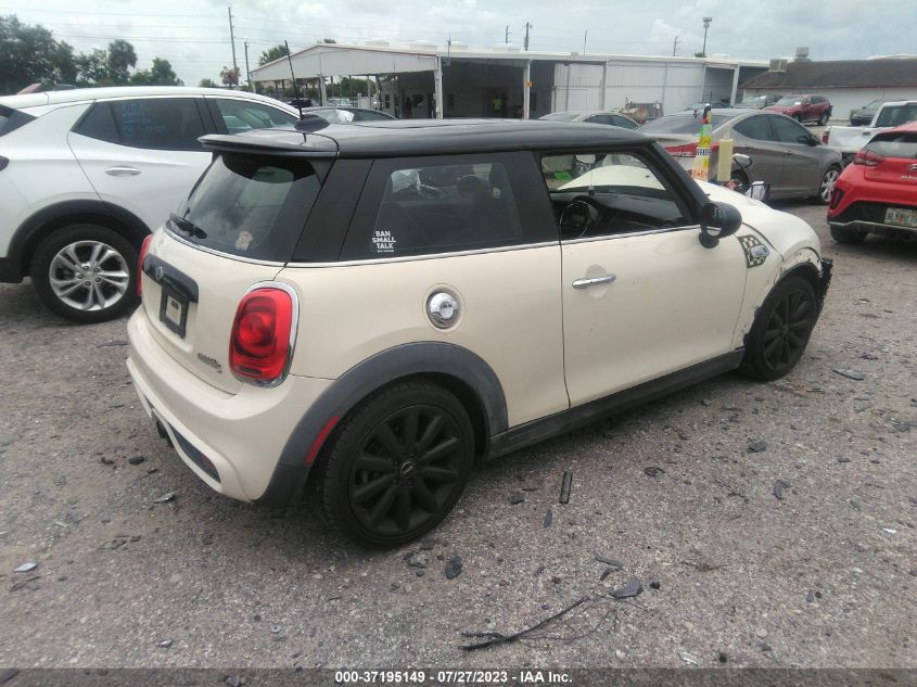 2015 MINI COOPER HARDTOP S WMWXP7C52F2A33959