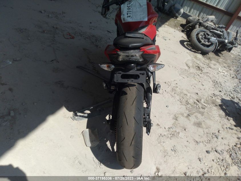 2022 KAWASAKI ER650 K ML5EREK10NDA67886