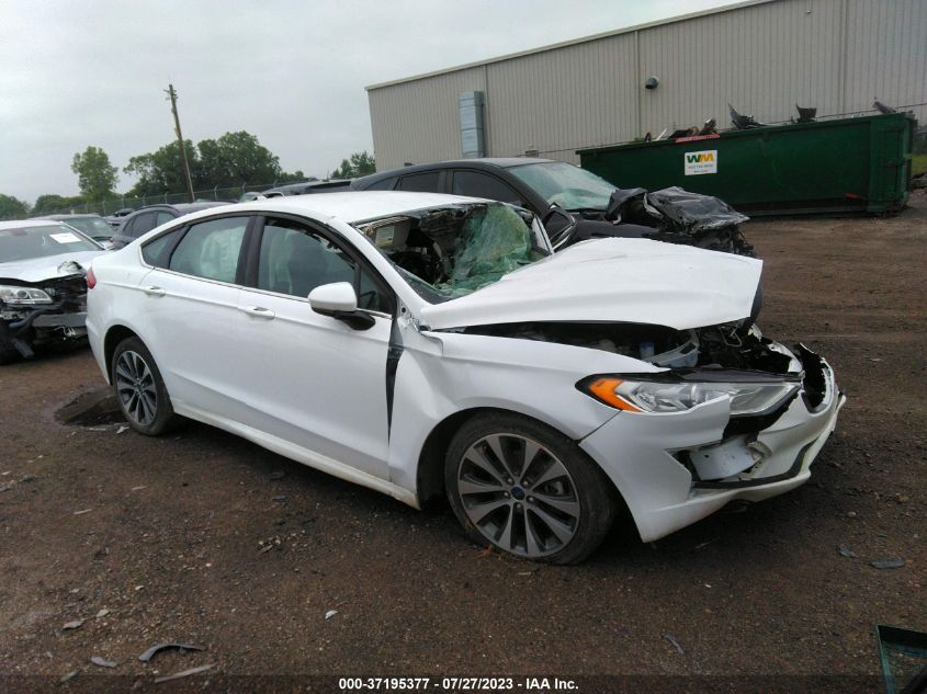 2020 FORD FUSION SE - 3FA6P0T99LR180458