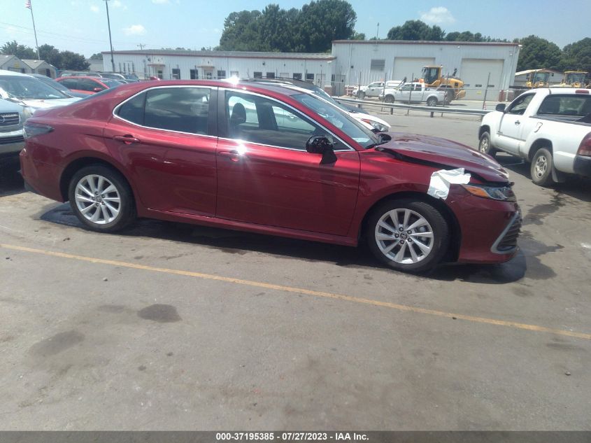 2022 TOYOTA CAMRY LE - 4T1C11AK3NU677488