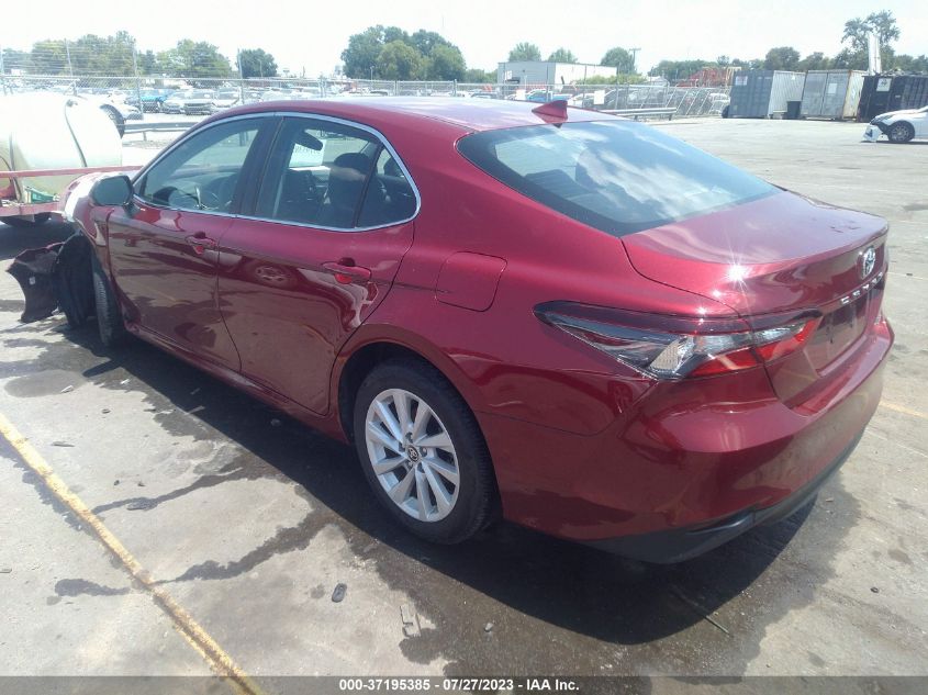 2022 TOYOTA CAMRY LE - 4T1C11AK3NU677488