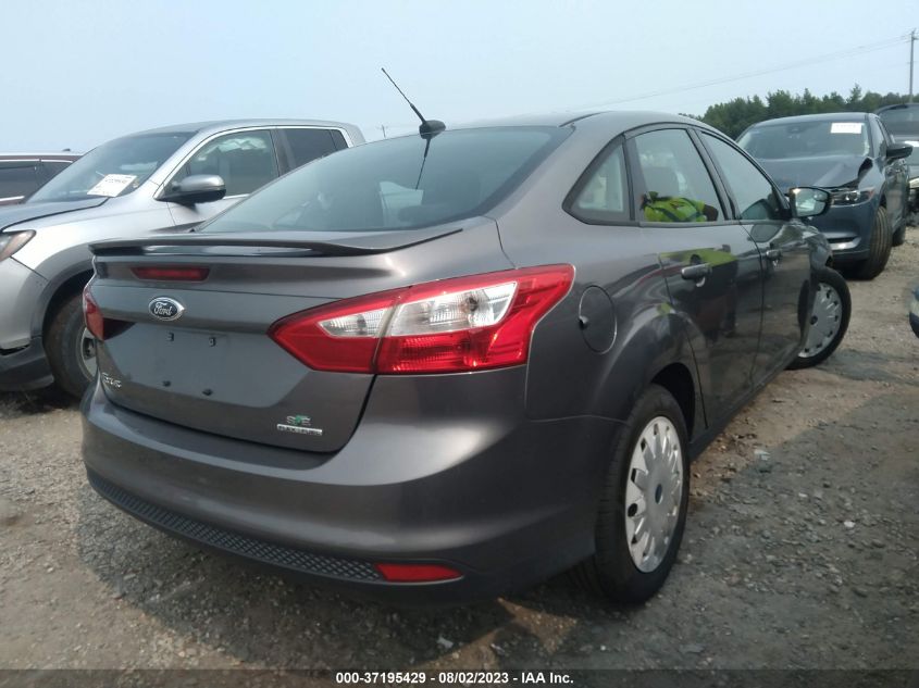 2013 FORD FOCUS SE - 1FADP3F28DL135941