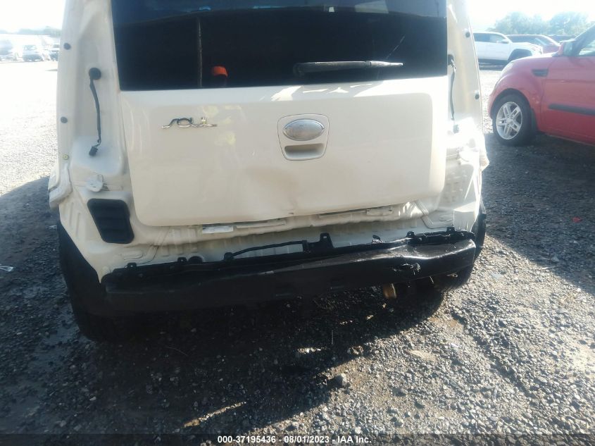 2013 KIA SOUL + - KNDJT2A62D7559606