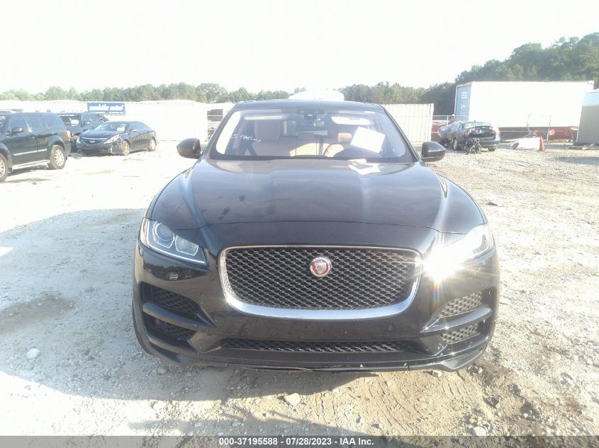 2020 JAGUAR F-PACE 25T PREMIUM - SADCJ2FX8LA643998