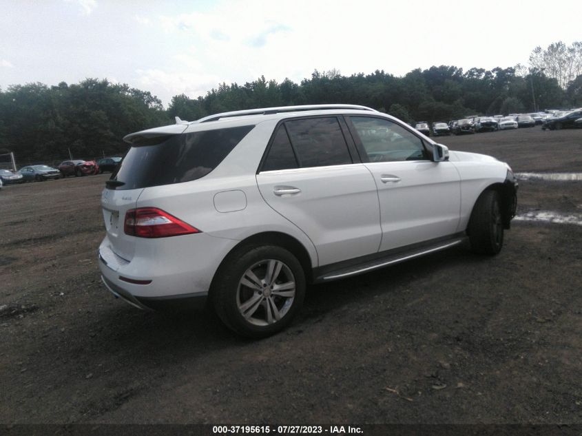 VIN 4JGDA5HB1FA607718 2015 MERCEDES-BENZ M-CLASS no.4