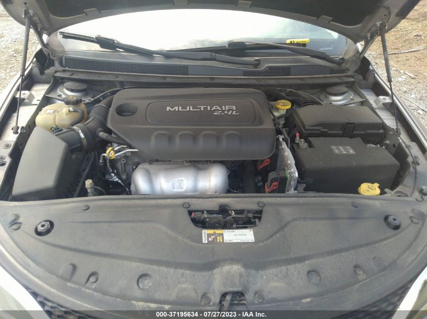 2015 CHRYSLER 200 C - 1C3CCCCB7FN661981