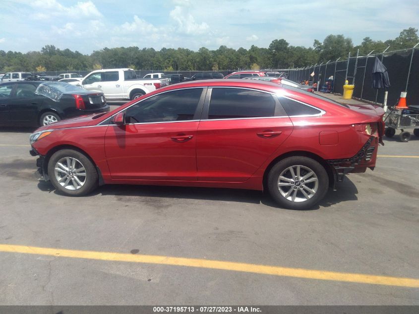 2017 HYUNDAI SONATA SE - 5NPE24AF7HH487626