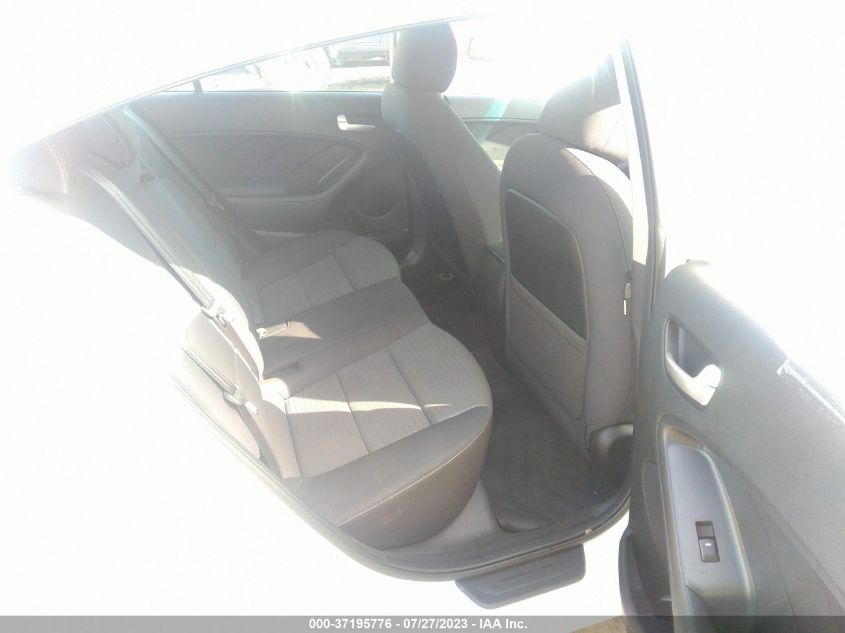 2018 KIA FORTE LX - 3KPFL4A70JE191304