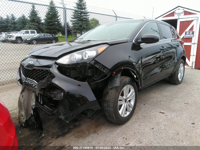 VIN KNDPMCAC0K7615574 2019 KIA SPORTAGE LX