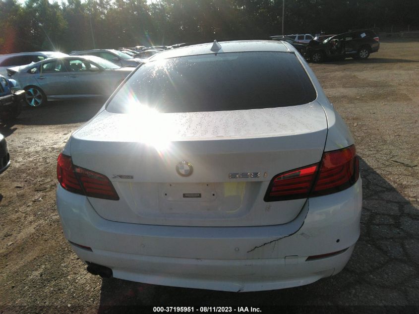 2013 BMW 5 SERIES 528I XDRIVE - WBAXH5C53DDW15875
