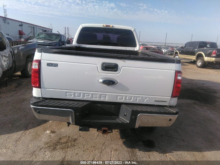 2015 FORD SUPER DUTY F-250 SRW LARIAT/PLATINUM - 1FT7W2B67FEB88621