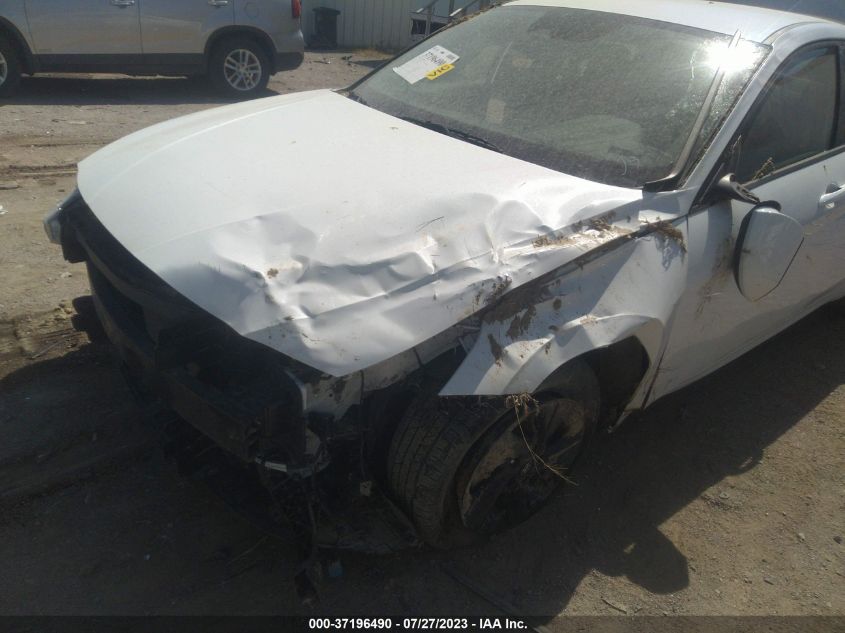 2022 HYUNDAI ELANTRA SEL - 5NPLM4AGXNH056798