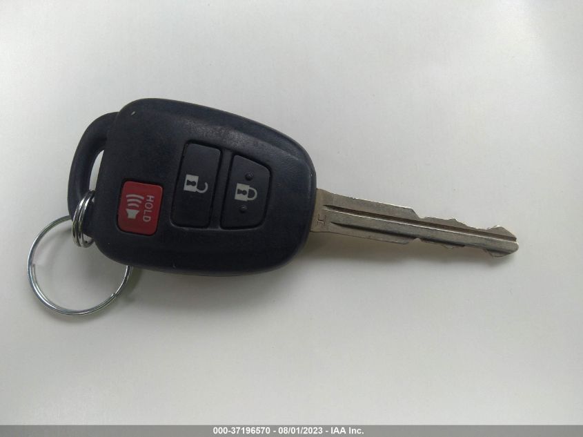 2015 TOYOTA RAV4 XLE - 2T3RFREV5FW293817