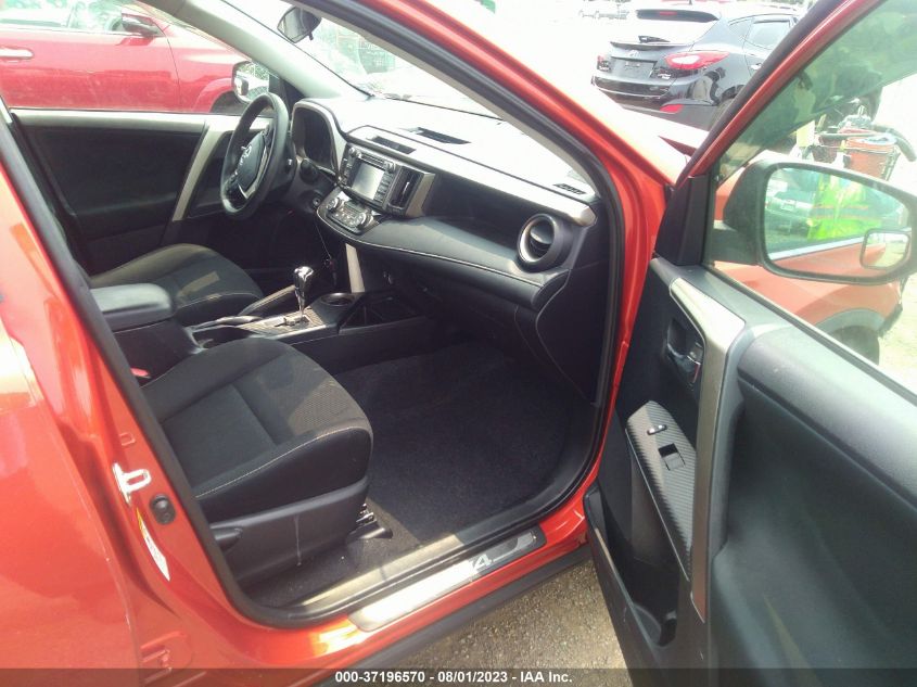2015 TOYOTA RAV4 XLE - 2T3RFREV5FW293817
