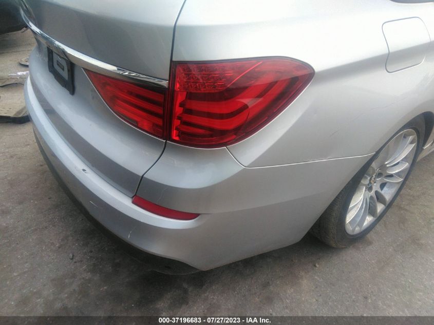 2013 BMW 5 SERIES GRAN TURISMO 550I XDRIVE - WBASP0C56DC988009