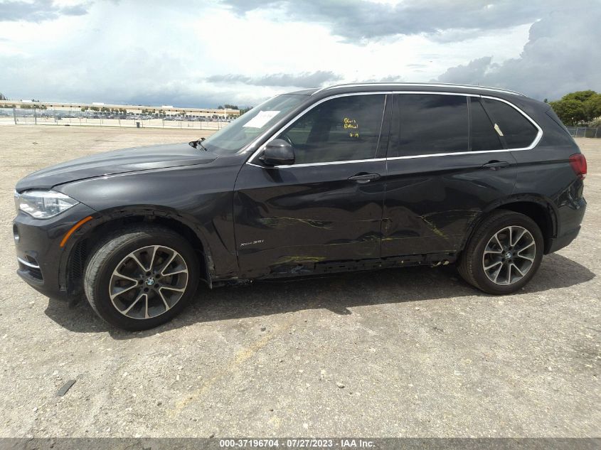 5UXKR0C51J0X91595 2018 BMW X5, photo no. 6