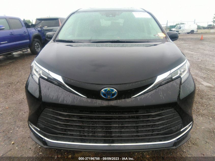 5TDYRKECXMS072902 2021 TOYOTA SIENNA, photo no. 12