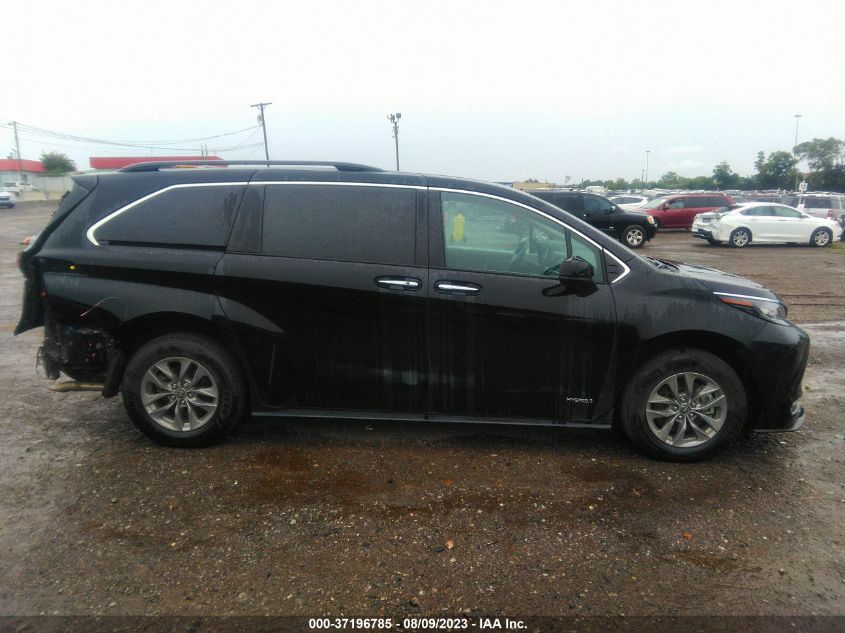 5TDYRKECXMS072902 2021 TOYOTA SIENNA, photo no. 13