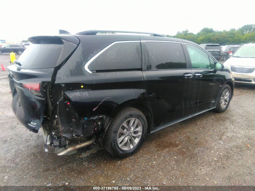 5TDYRKECXMS072902 2021 TOYOTA SIENNA, photo no. 4