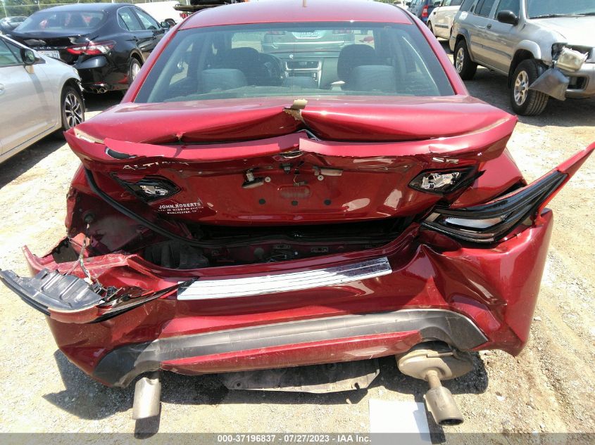 2017 NISSAN ALTIMA 2.5 SR - 1N4AL3AP8HC262907