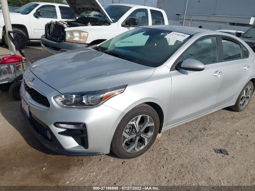 3KPF24AD0ME363764 Kia Forte FE/LXS 2