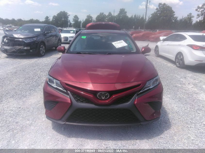 2018 TOYOTA CAMRY LE/SE/XLE/L - 4T1B11HK5JU500601