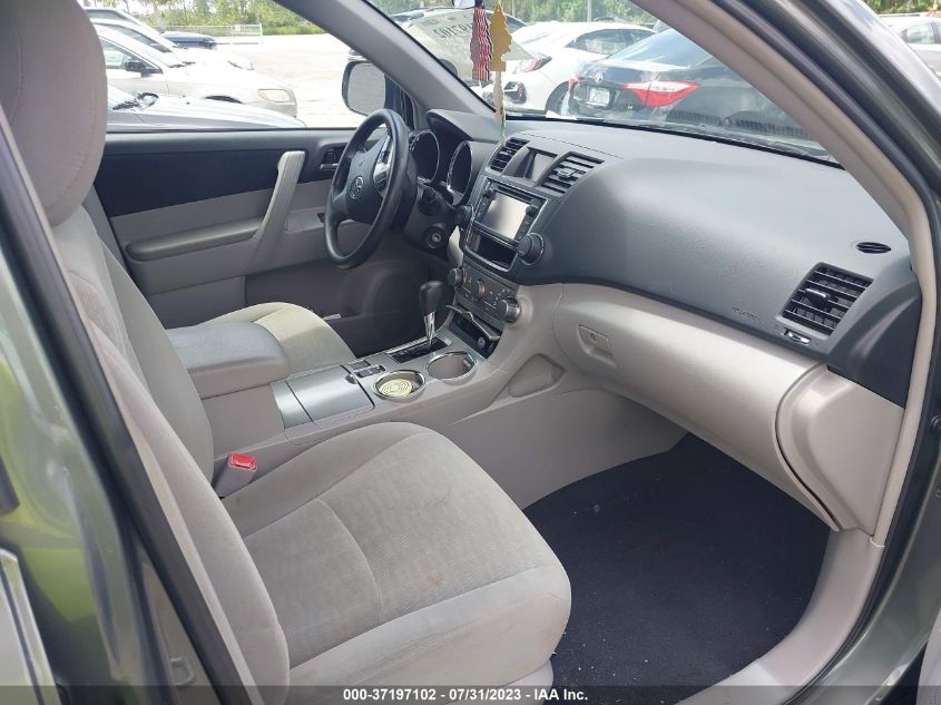 2013 TOYOTA HIGHLANDER PLUS - 5TDZA3EHXDS038875