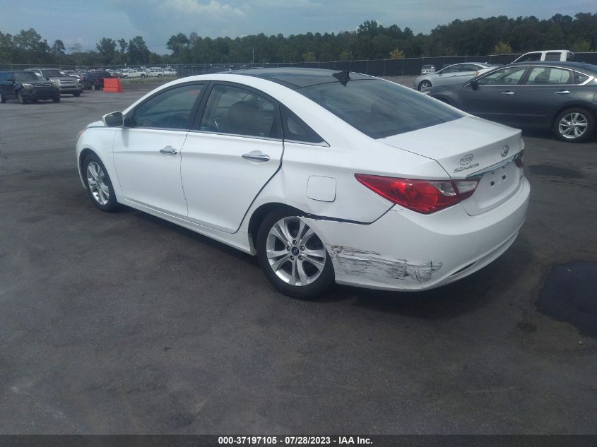 VIN 5NPEC4AC0DH669892 2013 HYUNDAI SONATA no.3