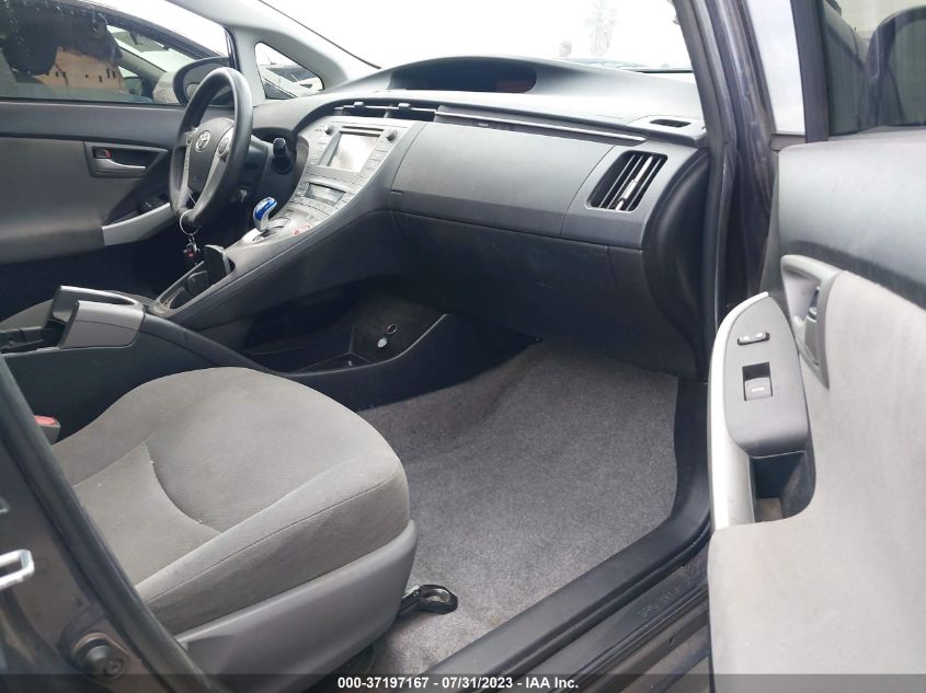 2015 TOYOTA PRIUS FOUR - JTDKN3DUXF1937773