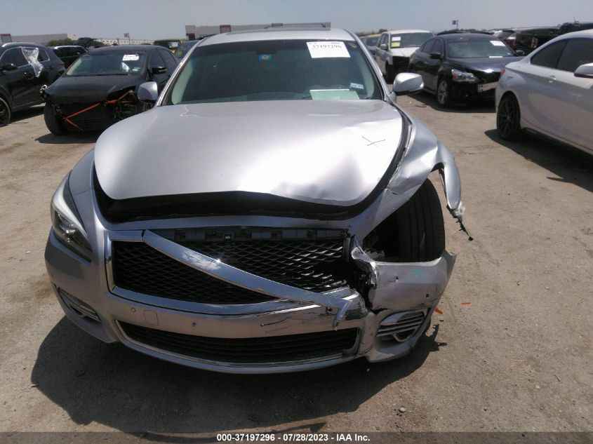 2017 INFINITI Q70 3.7 JN1BY1AP1HM740828