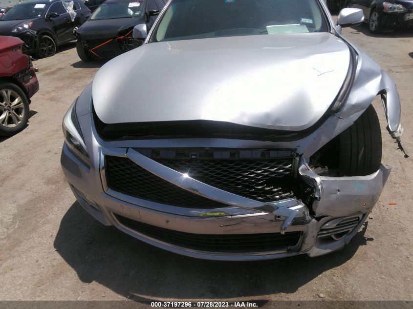 2017 INFINITI Q70 3.7 JN1BY1AP1HM740828