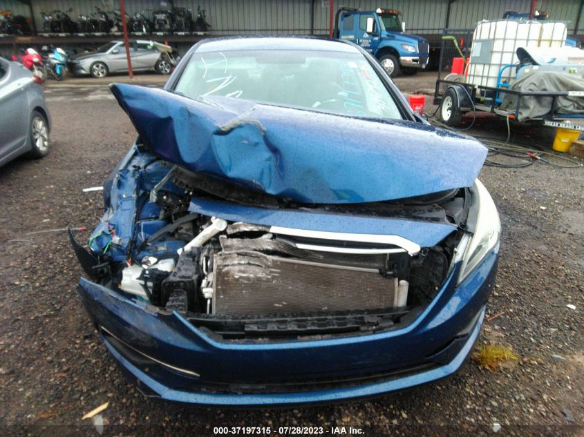 2016 HYUNDAI SONATA 2.4L SE - 5NPE24AF7GH304742