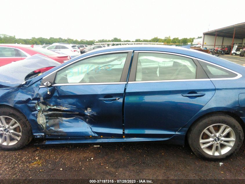 2016 HYUNDAI SONATA 2.4L SE - 5NPE24AF7GH304742