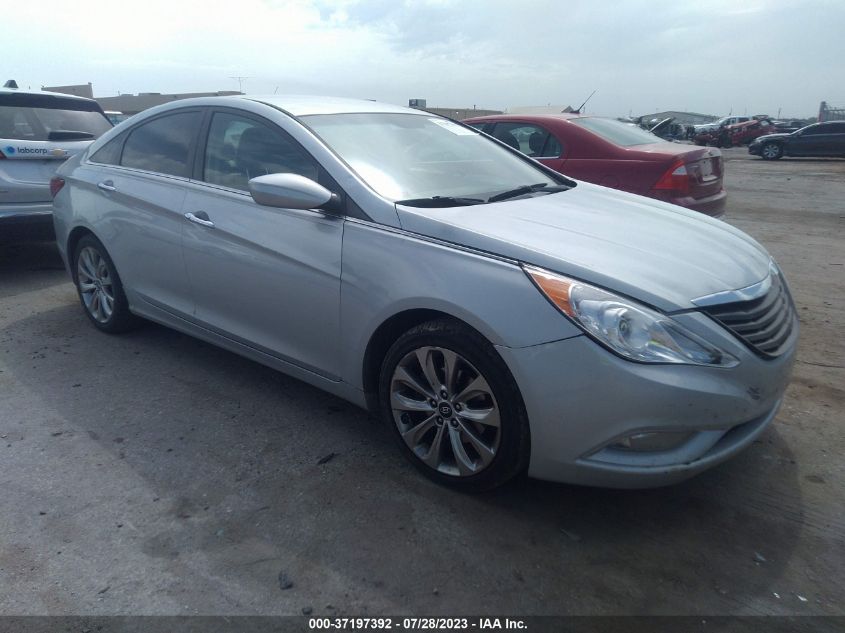 2013 HYUNDAI SONATA SE - 5NPEC4ABXDH525774