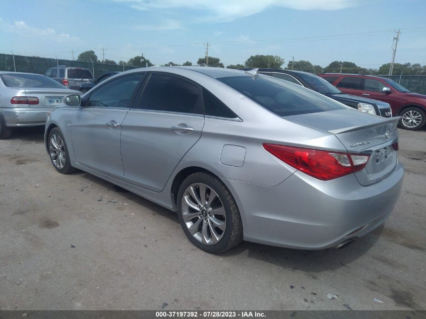 2013 HYUNDAI SONATA SE - 5NPEC4ABXDH525774