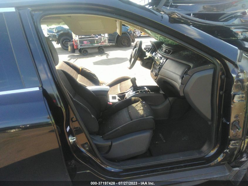 2017 NISSAN ROGUE SV - KNMAT2MT7HP605308