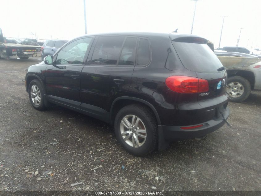2013 VOLKSWAGEN TIGUAN S - WVGBV3AX8DW562346