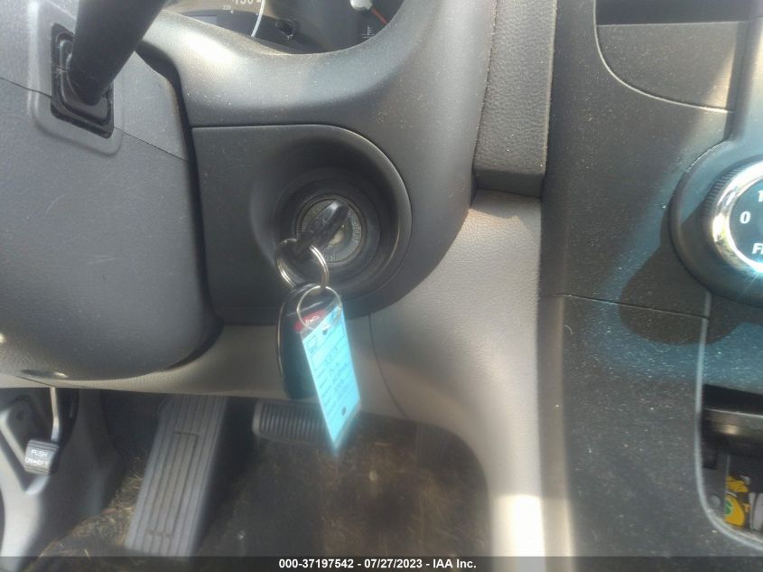 2014 KIA SEDONA LX - KNDMG4C76E6539823