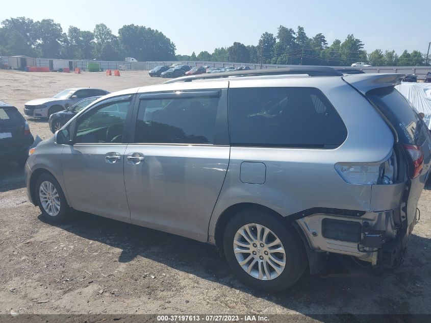 5TDYZ3DCXHS839998 2017 TOYOTA SIENNA, photo no. 15