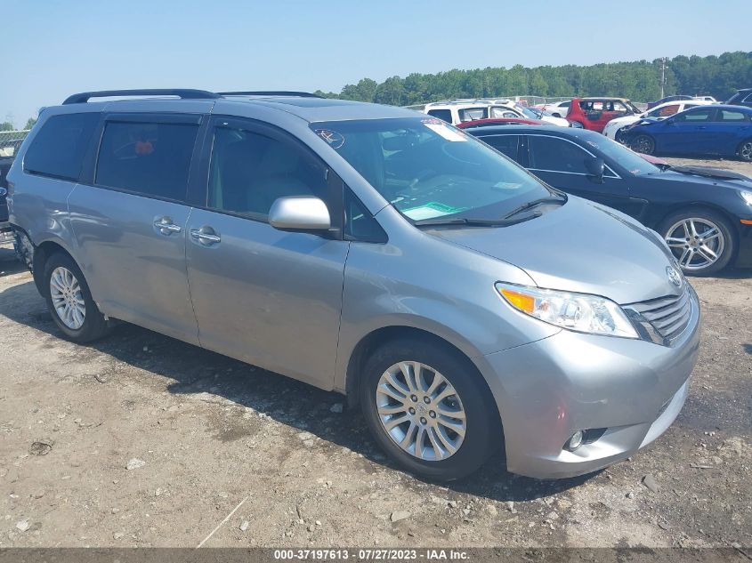 2017 TOYOTA SIENNA XLE AUTO ACCESS - 5TDYZ3DCXHS839998