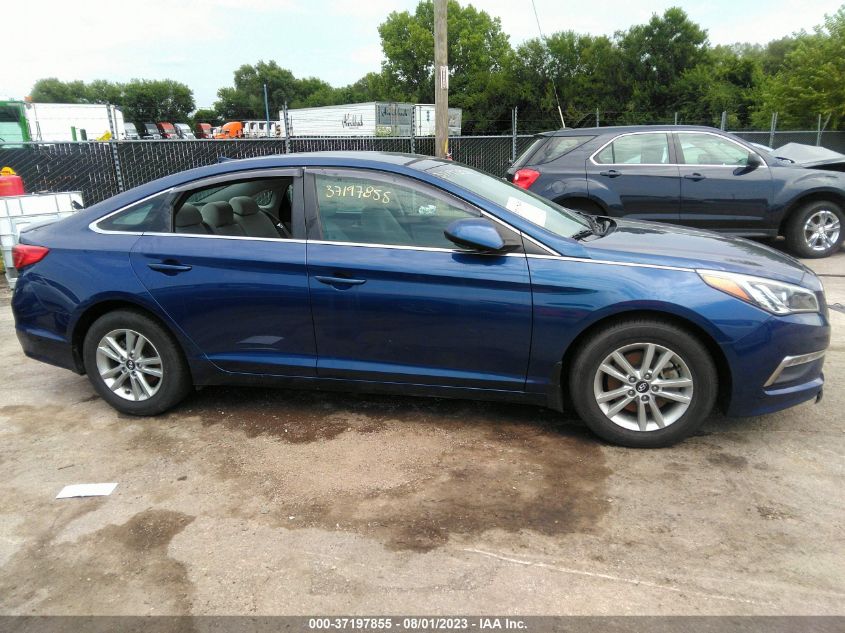 2015 HYUNDAI SONATA 2.4L SE - 5NPE24AF0FH171207