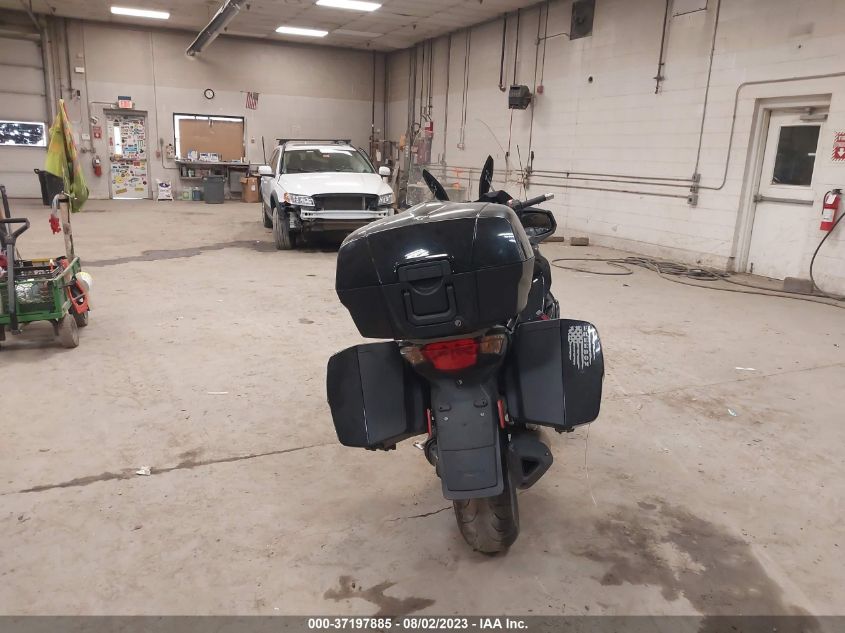 2016 TRIUMPH MOTORCYCLE TROPHY SE - SMTH02XK9GJ738746