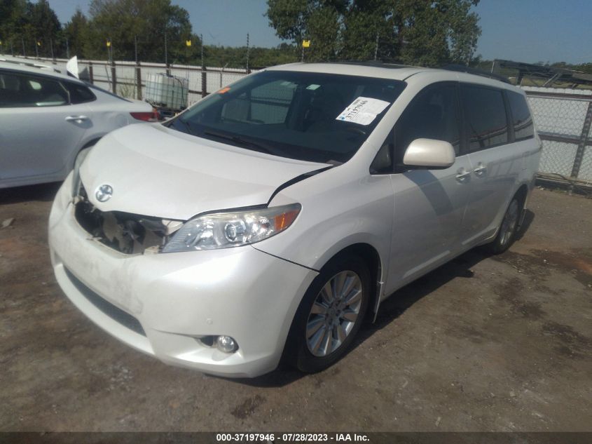 5TDYK3DC8CS262143 2012 TOYOTA SIENNA - Image 2