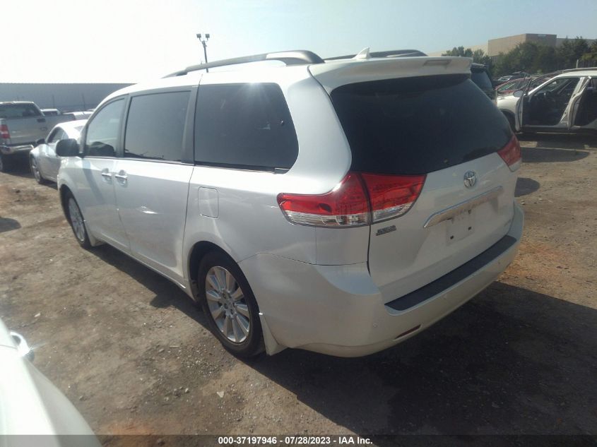 5TDYK3DC8CS262143 2012 TOYOTA SIENNA, photo no. 3